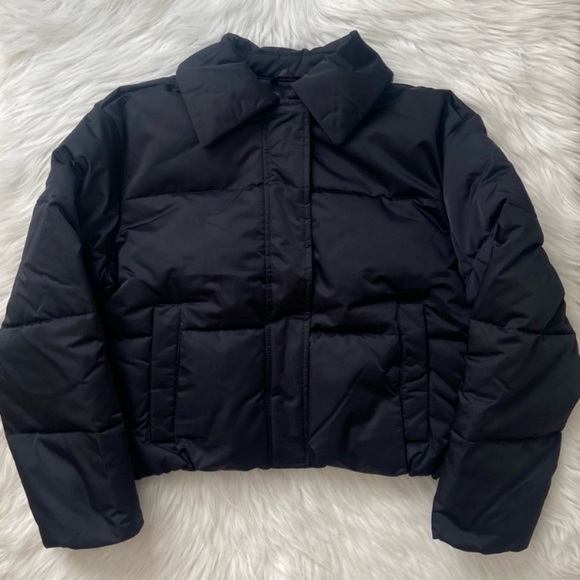 short satin puffer coat - Picture 8 of 13